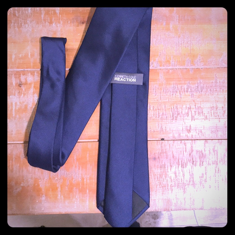 Kenneth Cole REACTION (Brilliant Navy)